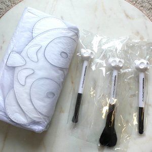 Rare Limited Edition MAC Nicopanda Bag & Brush Set